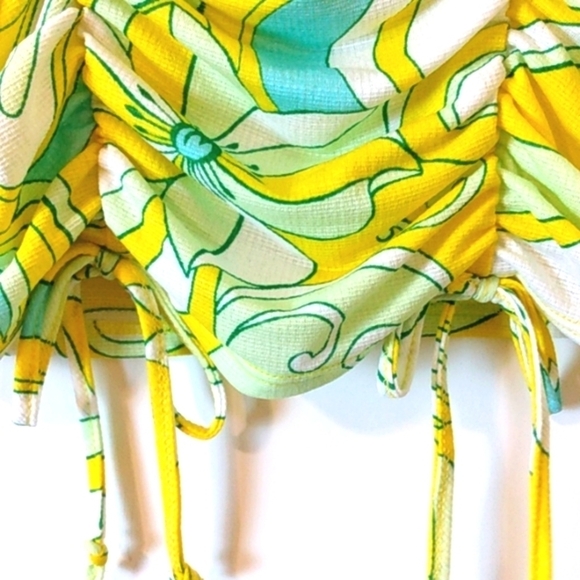 LIBERTY LOVE YELLOW RUCHED STRING TIE BALLOON SLEEVE CROP TOP SIZE JRS MED NWT - Picture 3 of 6